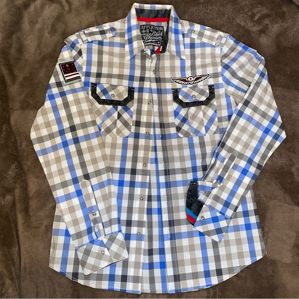 AFFLICTION BUTTON DOWN